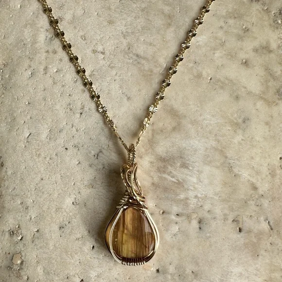 14k Gold Fill Rutilated Quartz Healing Stone Necklace Pendant - Picture 8 of 14